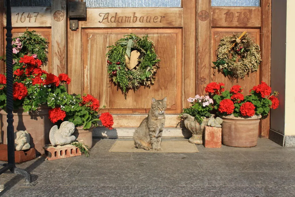 Landhaus Gasthaus Ferienhof Adambauer Dorfen